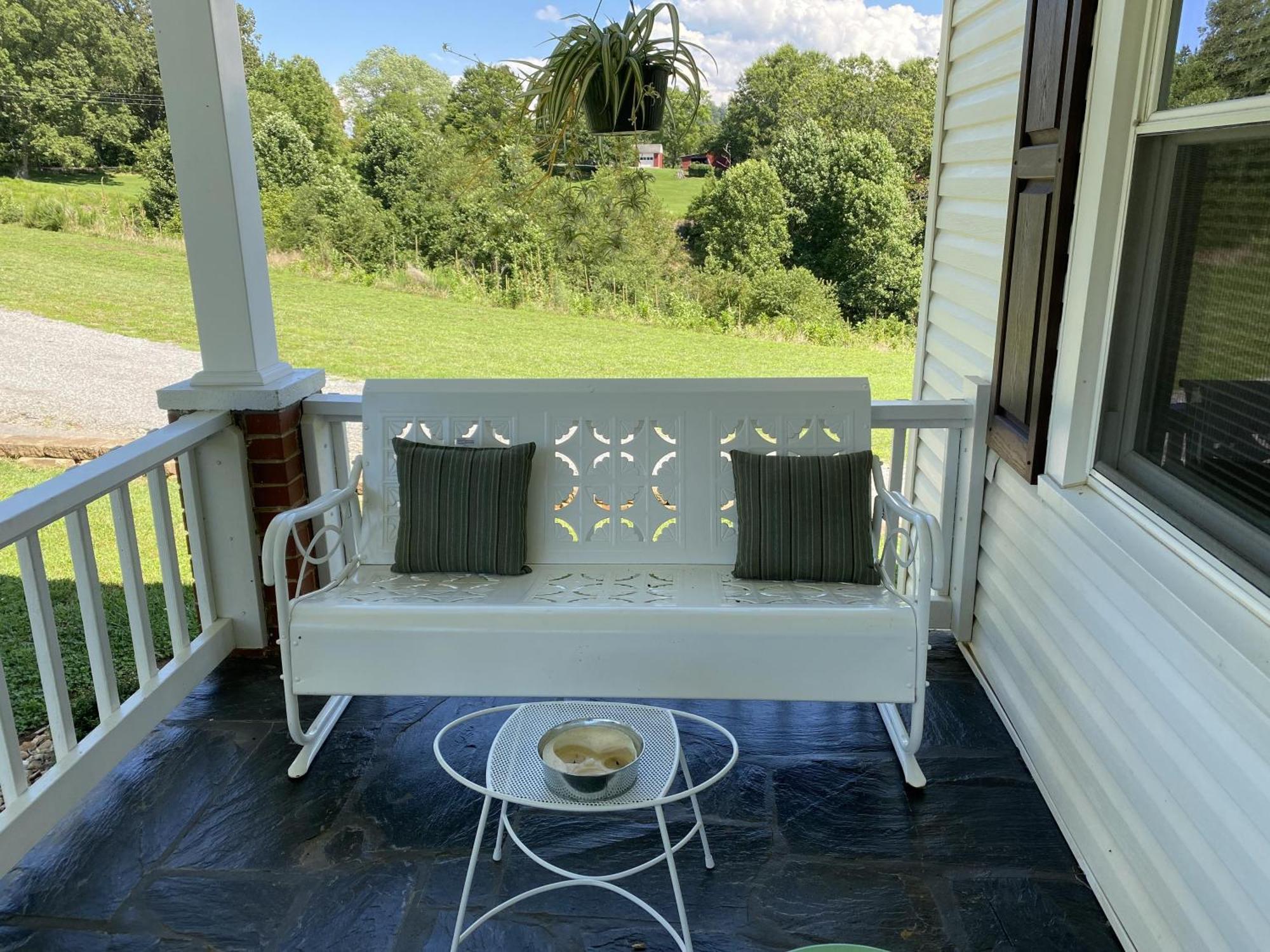 Shirley's Bed & Breakfast 3*