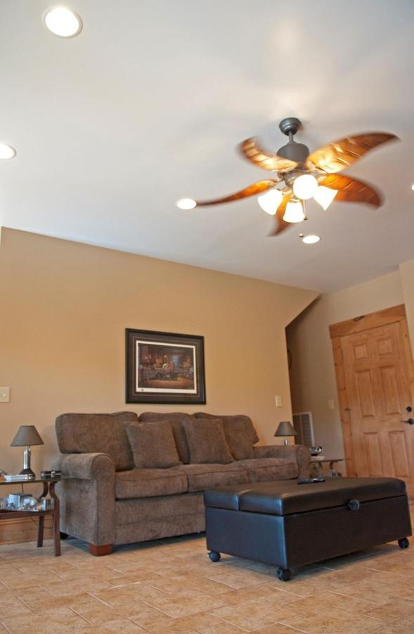 Shirley's Bed & Breakfast 3*