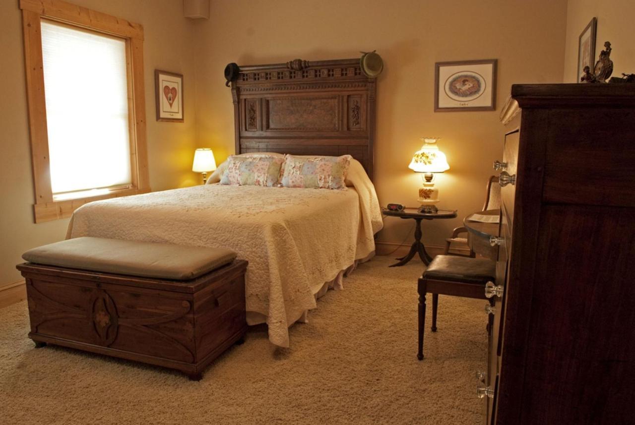Bed & Breakfast Shirley's Roanoke